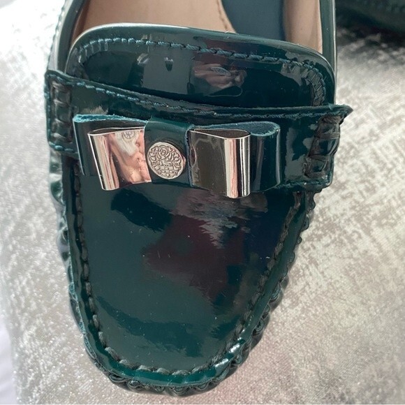 Vince Camuto Bow Tie Decor Green Patent Leather Flats Loafer Shoe Size 7M - Picture 5 of 11